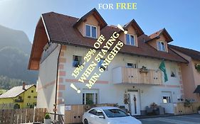 Aparthotel Pr' Jakapč'