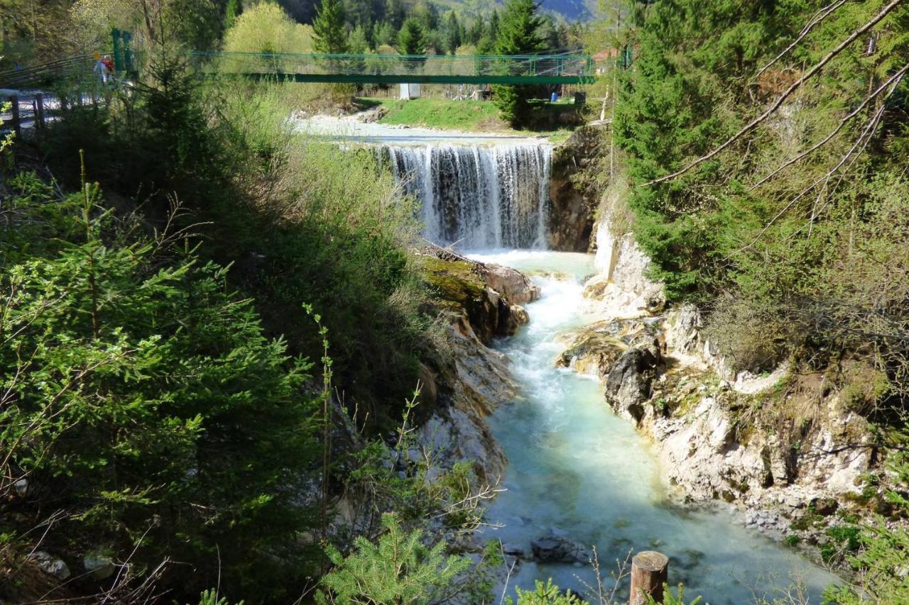 Aparthotel Pr' Jakapč' Mojstrana Exteriér fotografie