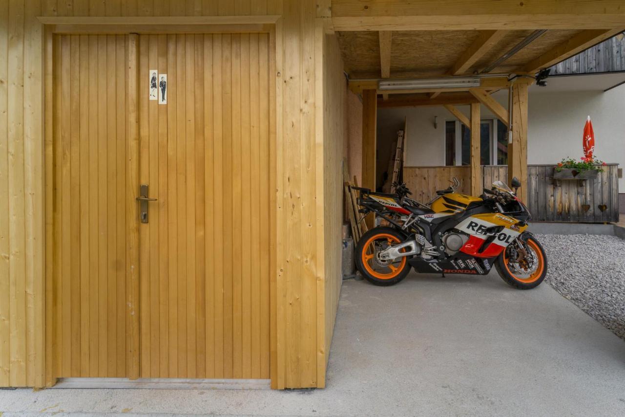 Aparthotel Pr' Jakapč' Mojstrana Exteriér fotografie